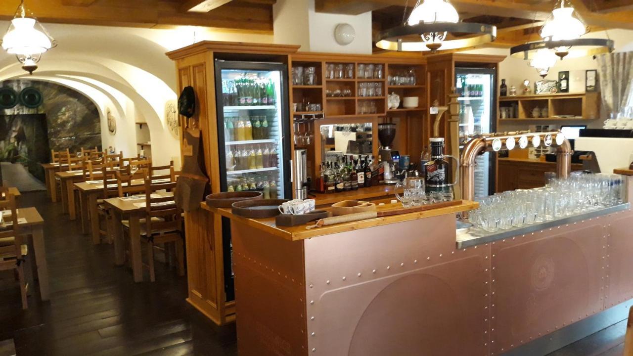 Hotel Strelnice Teplice nad Metují 외부 사진