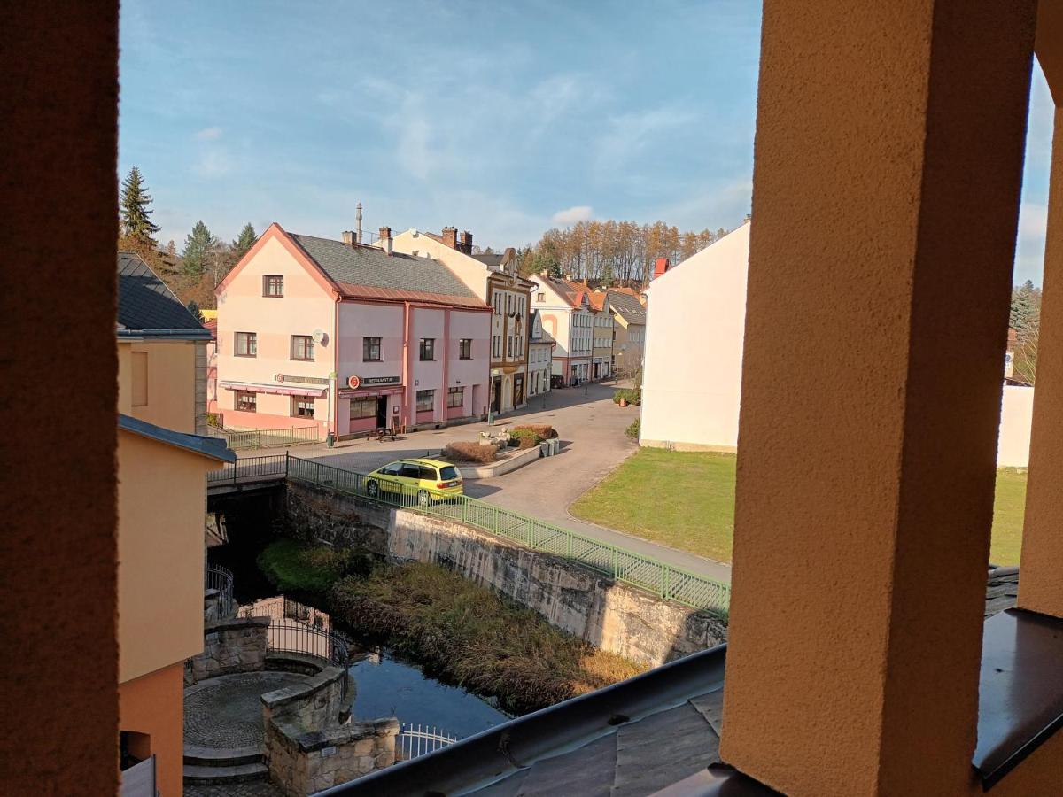 Hotel Strelnice Teplice nad Metují 외부 사진
