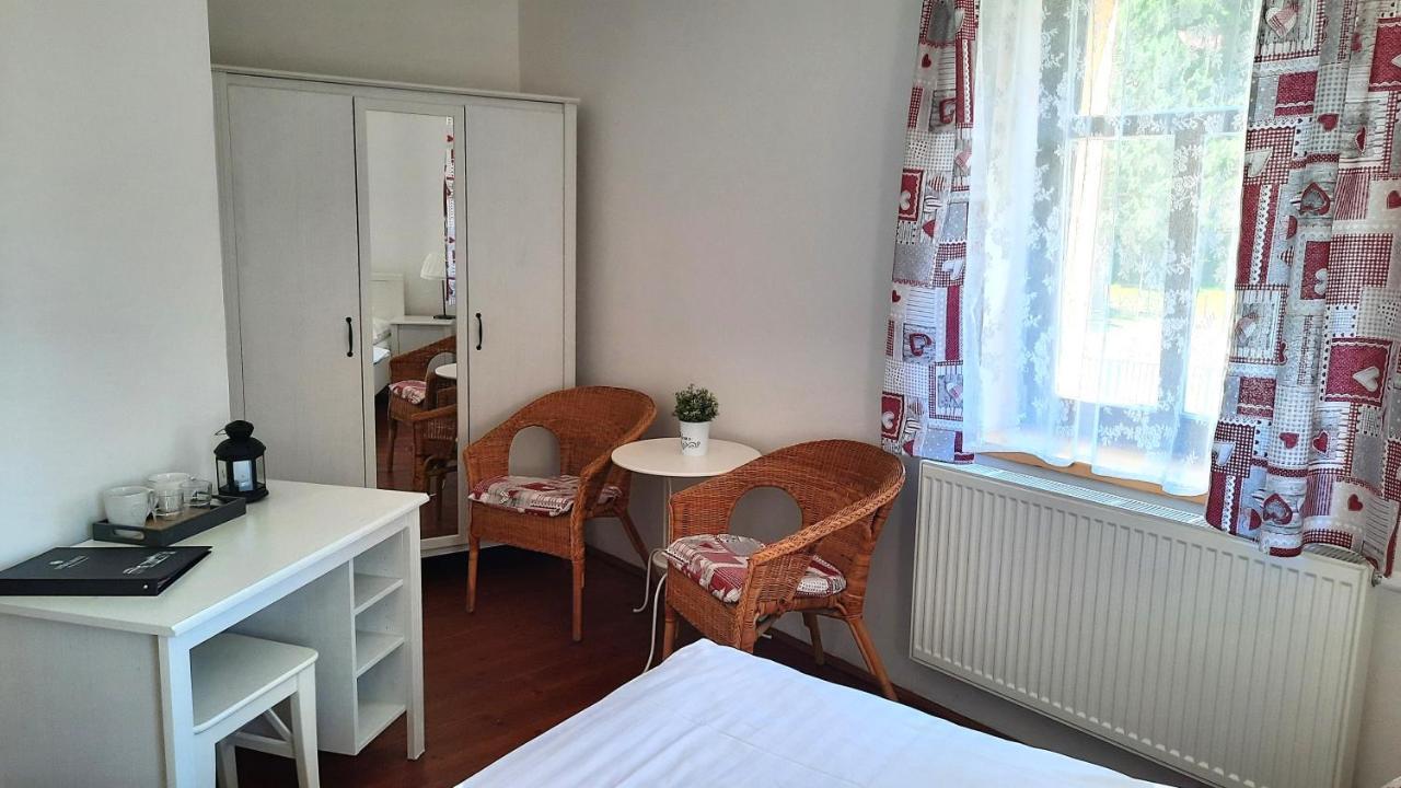 Hotel Strelnice Teplice nad Metují 외부 사진