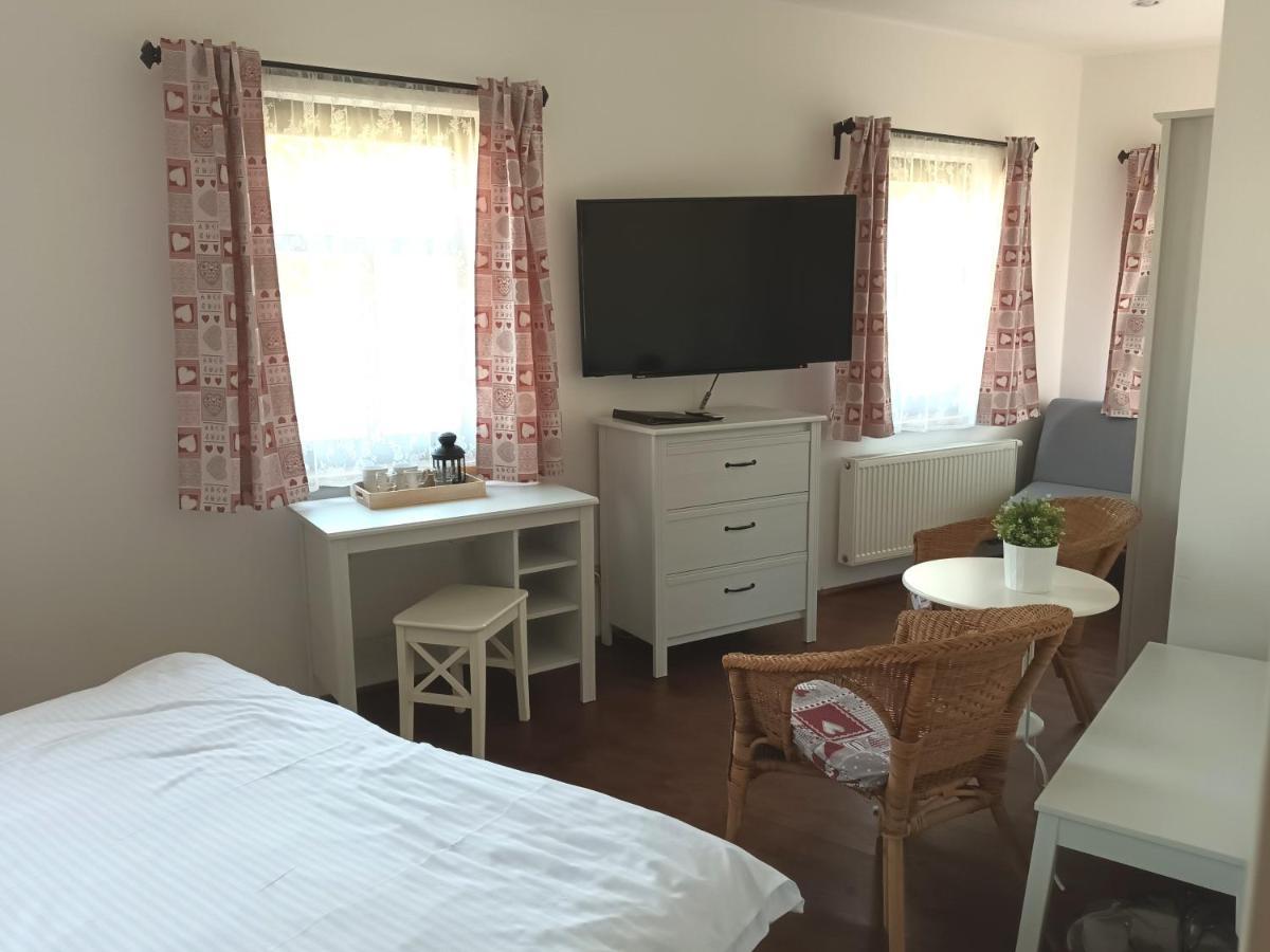Hotel Strelnice Teplice nad Metují 외부 사진
