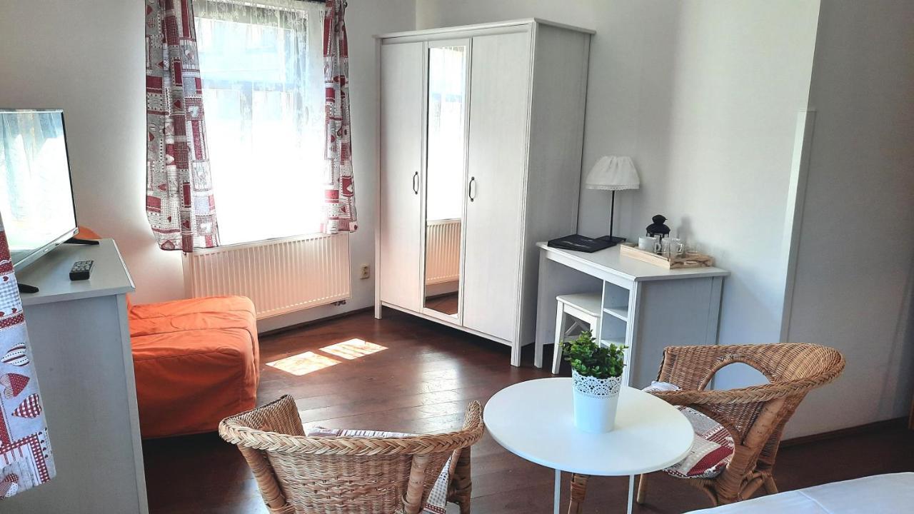 Hotel Strelnice Teplice nad Metují 외부 사진