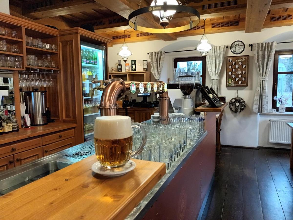Hotel Strelnice Teplice nad Metují 외부 사진