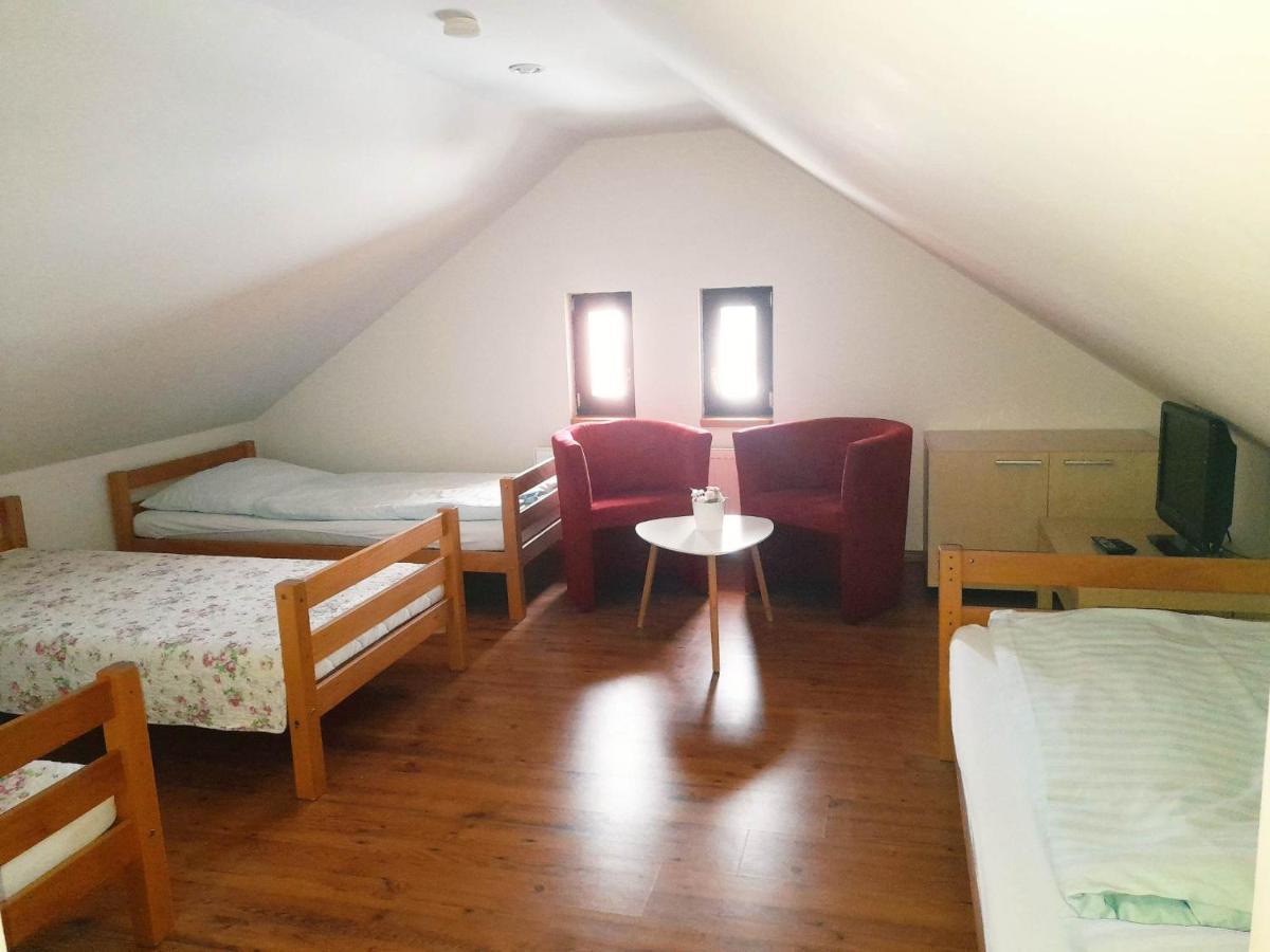 Hotel Strelnice Teplice nad Metují 외부 사진