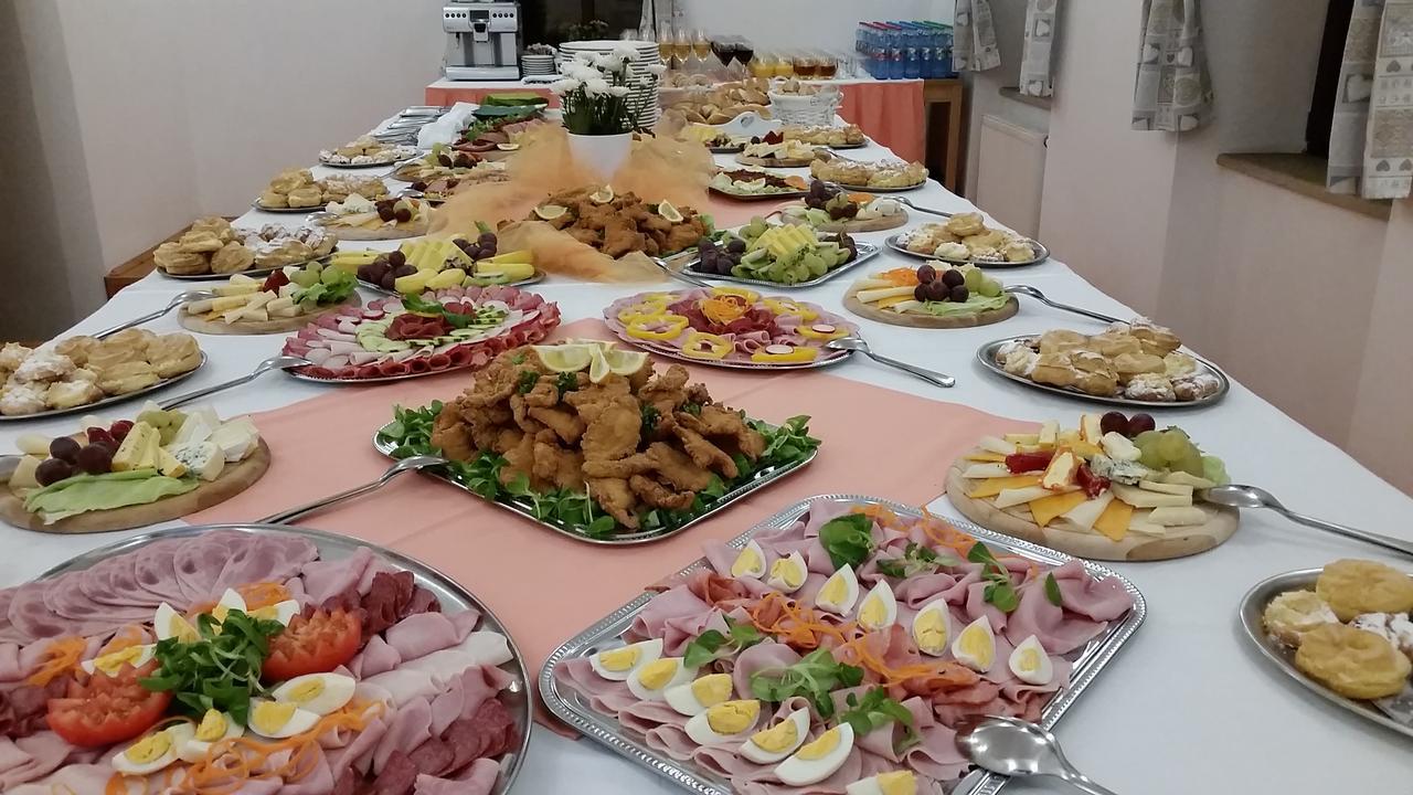 Hotel Strelnice Teplice nad Metují 외부 사진