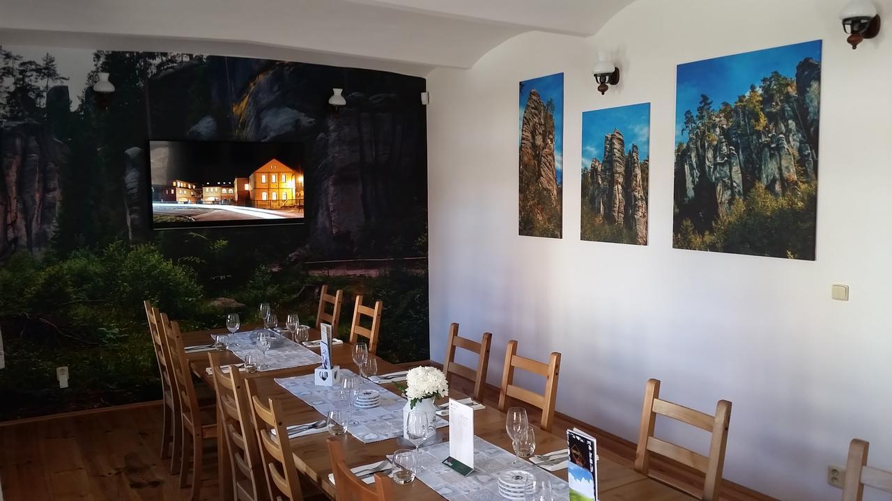Hotel Strelnice Teplice nad Metují 외부 사진