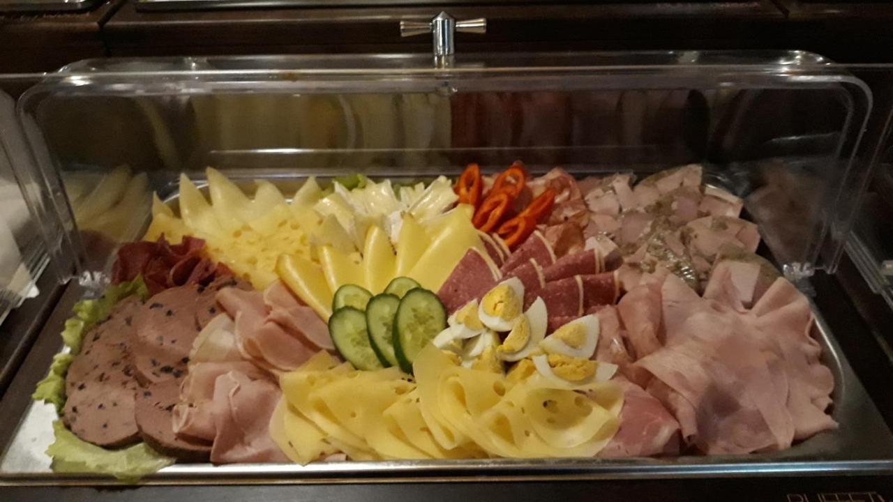 Hotel Strelnice Teplice nad Metují 외부 사진