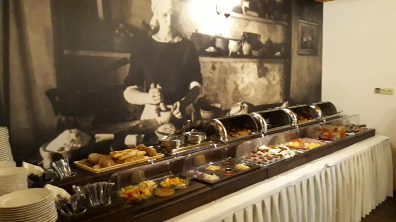 Hotel Strelnice Teplice nad Metují 외부 사진
